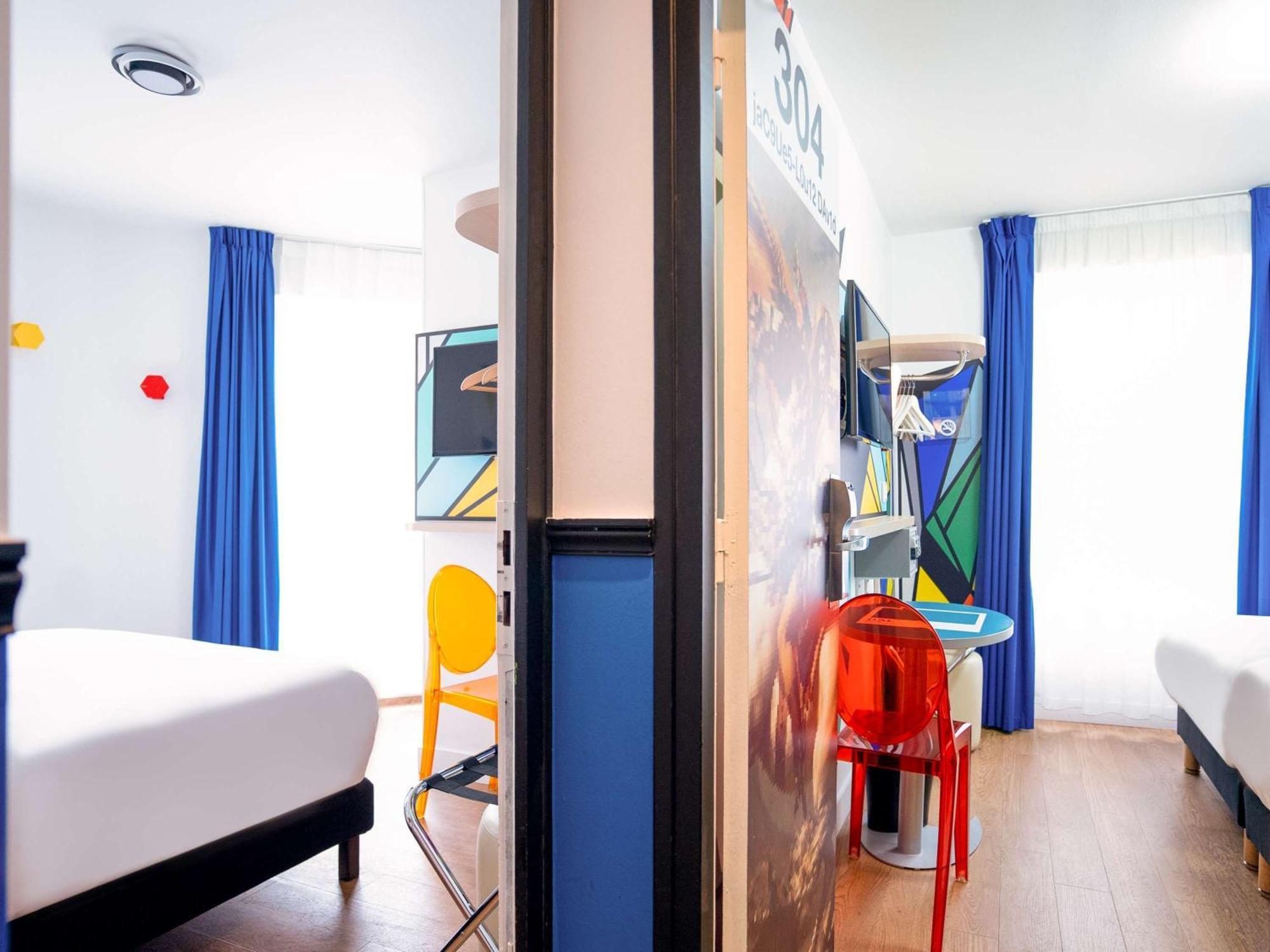 Отель Ibis Styles Paris Maine Montparnasse Экстерьер фото